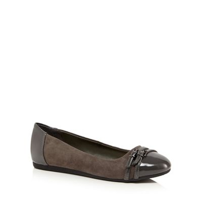 The Collection Grey patent toe ballet flats